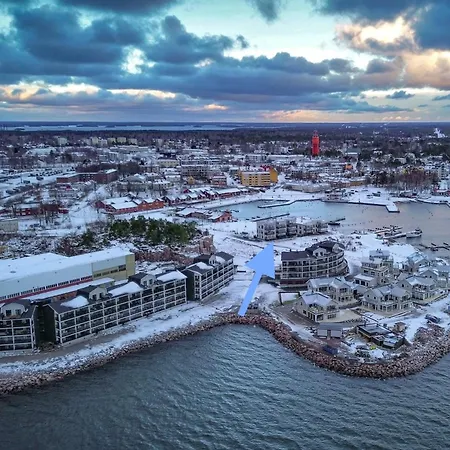 Hanko Holiday Apartment * האנקו